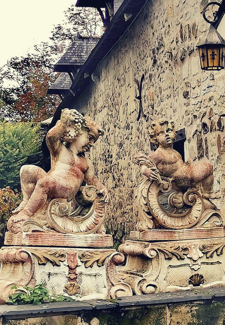 La Maison Younan History